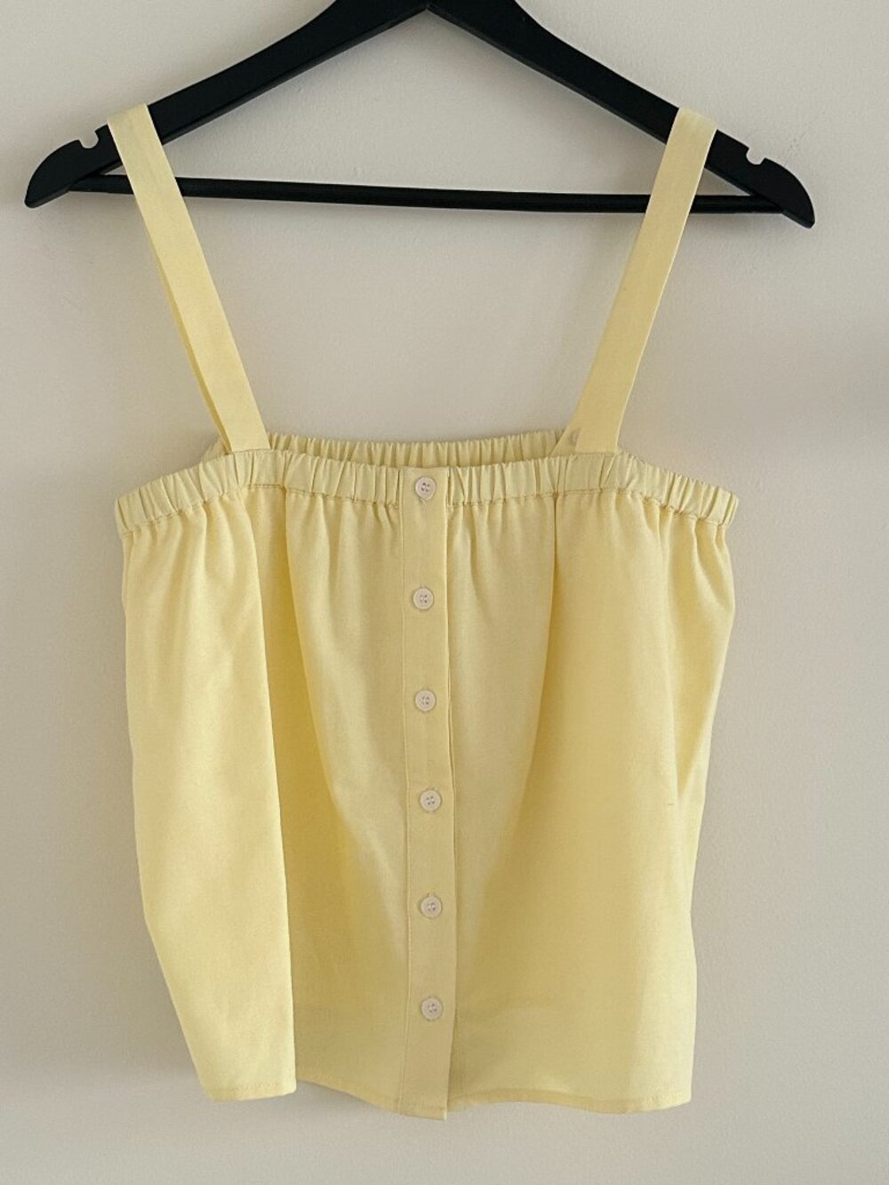 Wishlist Light Yellow Button-Up Tank Top (NWOT,) Size S
